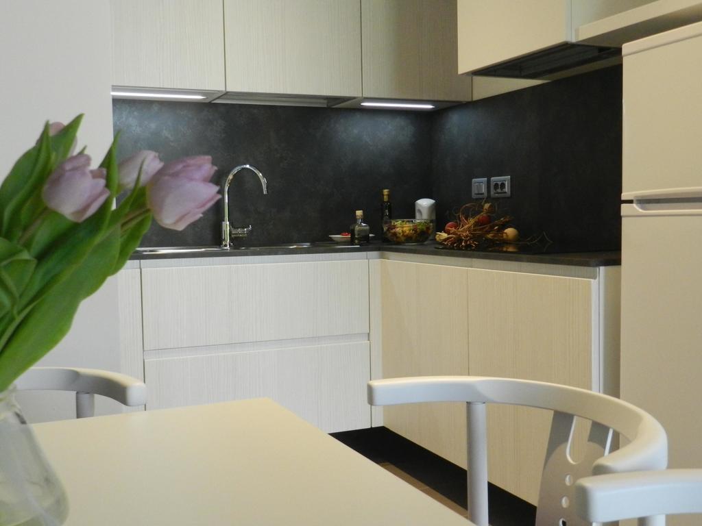 Residence Centro Vela Рива дел Гарда Екстериор снимка