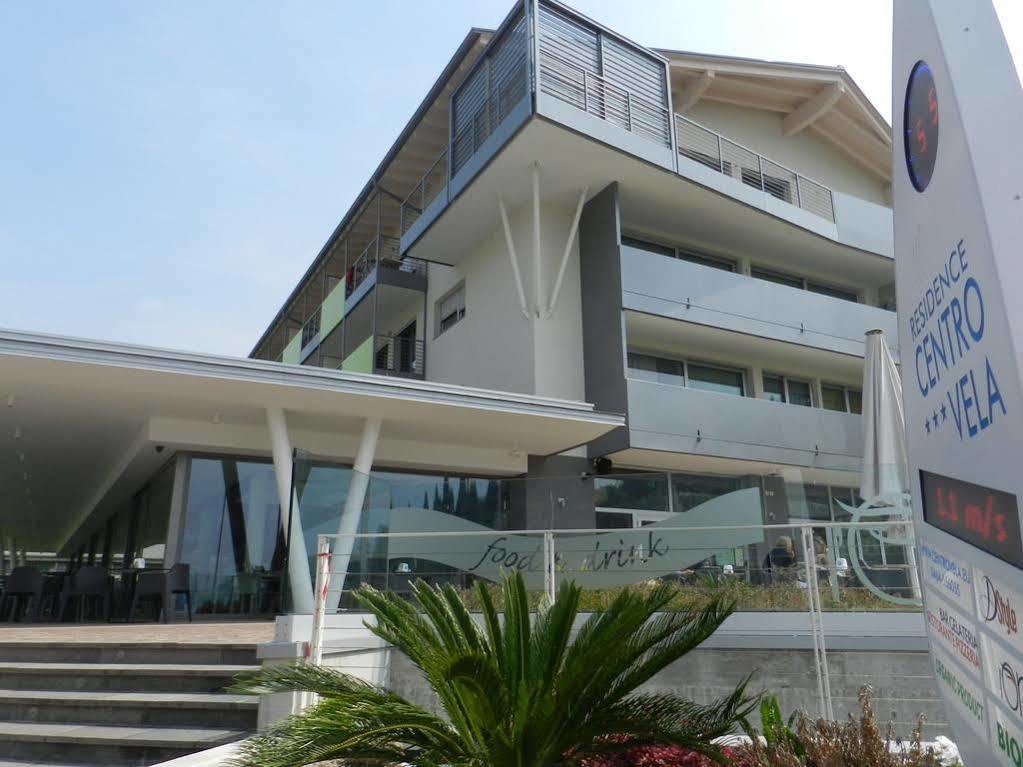 Residence Centro Vela Рива дел Гарда Екстериор снимка
